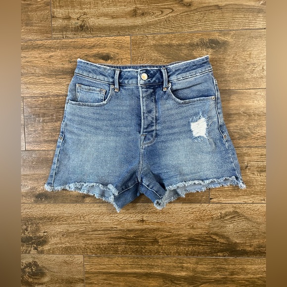 Good American Distressed Cut Off Jean Shorts 4/27, High Rise Cut Offs - Picture 3 of 12